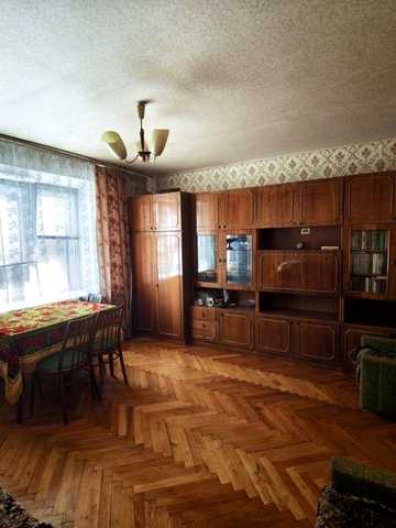 Продаж 2 кімнатної квартири Харківське шосе 21/6