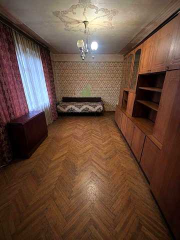 Продаж 3- х кімнатної з хорошим плануванням
