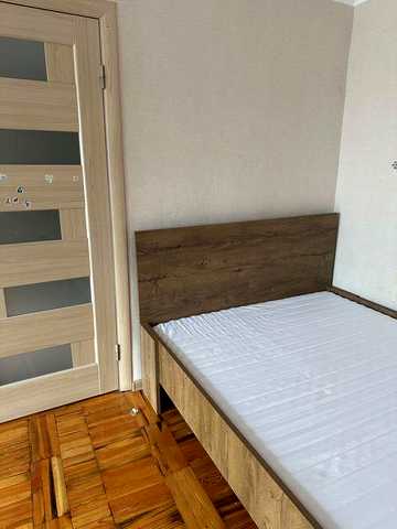 Сдам квартиру 1к на Жукова 18 / козака бабуры