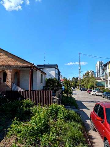 продаж, частини будинку біля ЖК Авалон, 90тис