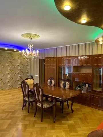 Продам 2к квартиру 93м2 в ТАНХАУСЕ, АВТОНОМНОЕ ОТОПЛЕНИЕ, метро Холодная Гора (17954)