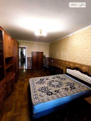 Довгострокова оренда 2к Квартира Євгена Танцюри (Генерала Петрова) вулиця