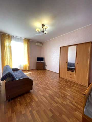 Уютная 1-к квартира на Парковой 44, Черноморск, долгосрочно