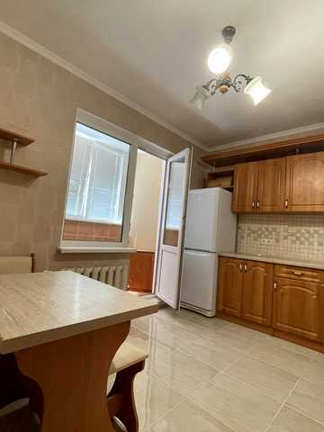 Урлівська вул., 34
