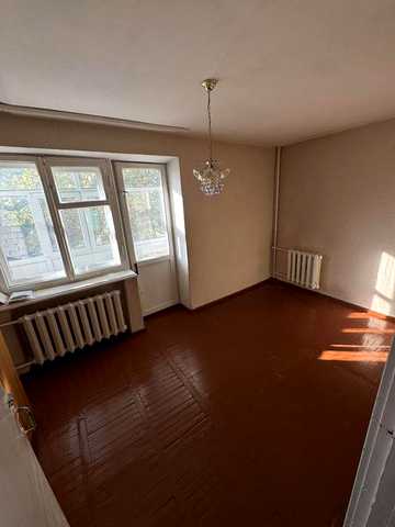 продается 2 комнатная квартира