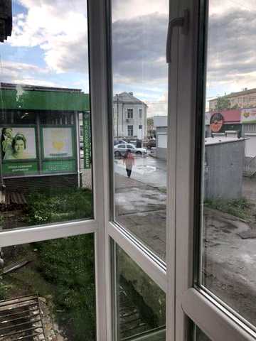 Сдам квартиру однокімнатну 37 ка, вул сінна 32 центр