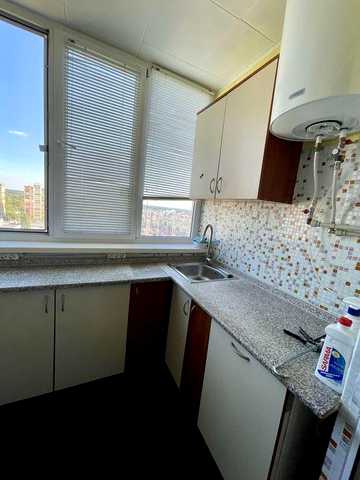 1 кім квартира, вул. Червоної Калини 46, Троещина