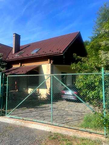 Приватна садиба в с. Синяк, Закарпаття. Активний відпочинок