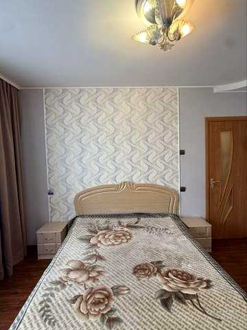 Продам 3к квартиру в центрі м. Миронівка 70кв.м