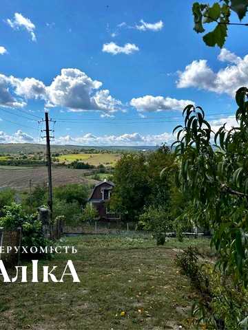 Продам дачний будинок