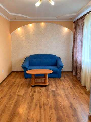 Продам 1к квартиру р-н ХТЗ Метро.