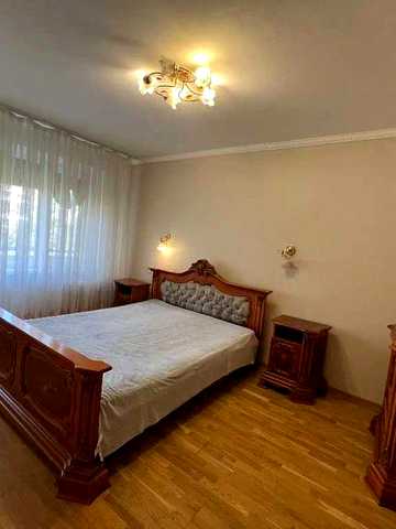 Продам 3к квартиру на Победе, пр.Героев