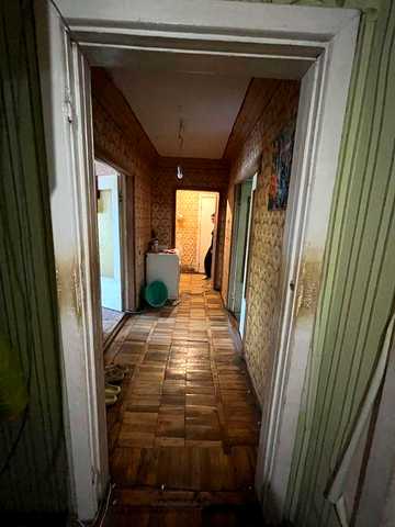 Продажа 5-комнатной квартиры 93 м² | 1 этаж | Красная линия | 10-й микрорайон | Каменское