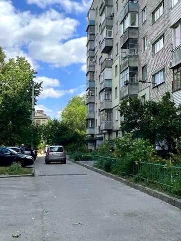 Продам 3к квартиру 67 м2, 7/9, цегла, вул.Каруни 49, Слобожанский
