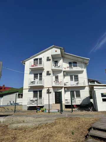 Продаж готелю будинку на березі моря Кароліно Бугаз