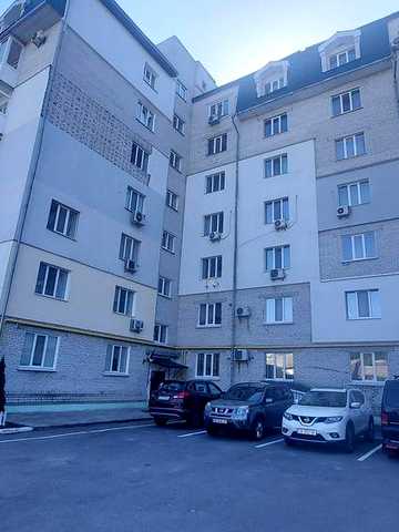 2-х кімнатна квартира 80м² з подвійним гаражем центр міста вул. Коцюбинського 2