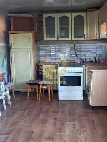 Продам будинок в Дроздах: 5 кімн., 103/75/12 м², 20 соток.