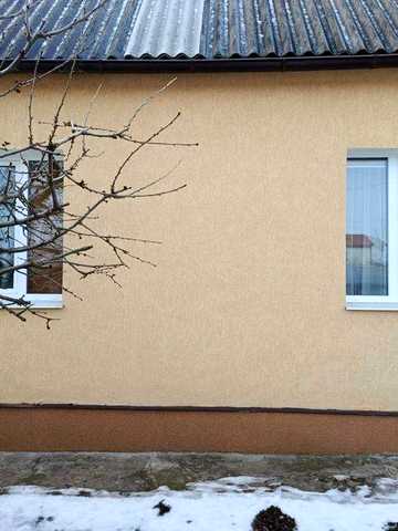 Продаж будинку з ремонтом