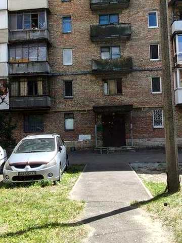 Продаж квартири в Києві ЖК гостинка