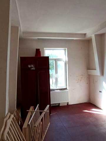 Продам двокімнатну квартиру 44.1 м2 район Хліб заводу