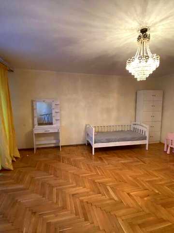 Продаж 4к Квартира Петра Батьківського (Бригадна) вулиця