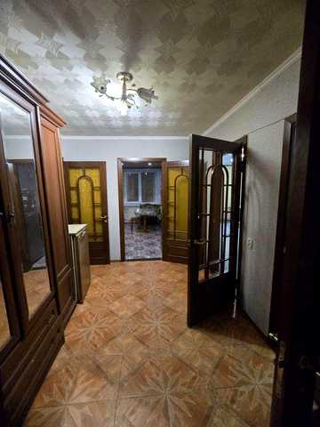 Продам 2х кімнатну квартиру 59 м2  біля  ЖК Гідропарк