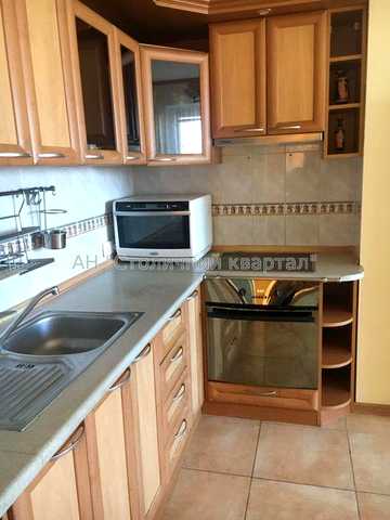 Продаж 2-кімн.квартири , метро Позняки