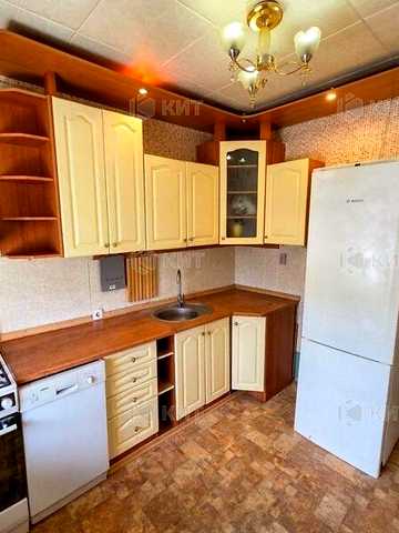 Продаж 2к Квартира Свинаренка Петра вулиця