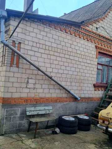 Продається будинок в Деражні