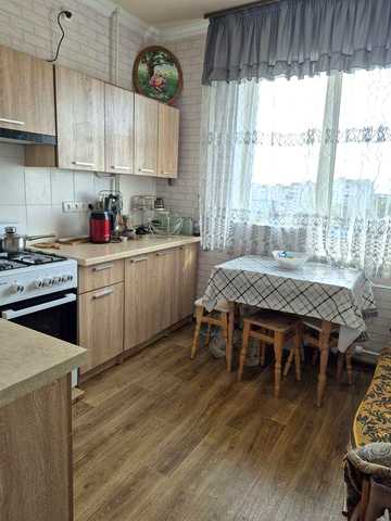 Продам однокімнатну квартиру на Шевченка