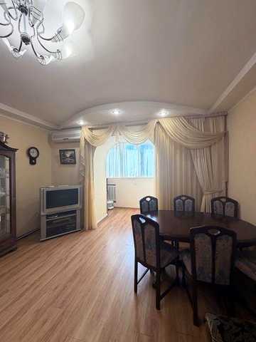 3-кімнатна квартира, 93,6 м² цегляний будинок Робоча єВідновлення Каверіна