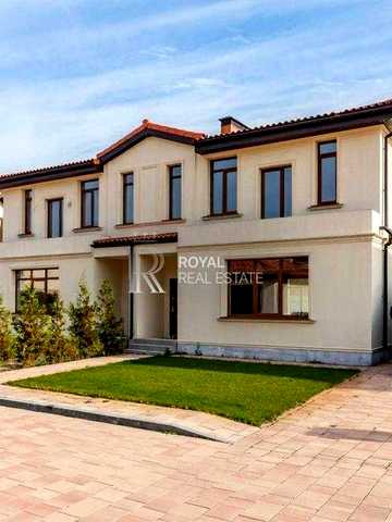 Продаж Будинок Підгірці КМ «ФОНТАН» 4 кімнати 145 м² 3 сотки Панорамні вікна Тераса Басейн Закрита територія Паркінг на 2 авто