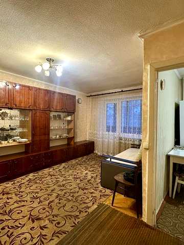 Продам 1к квартиру цегляний теплий будинок  м. Дарниця Чернігівська Соцгород Черчіля
