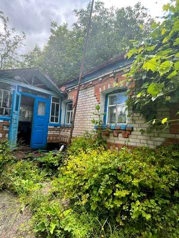 продається хата по вулиці Слобода
