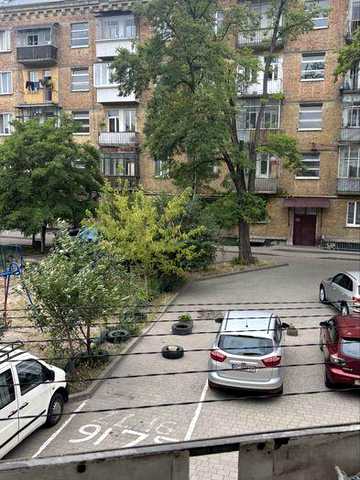 3 кімнатна квартира  Промислова Волинська