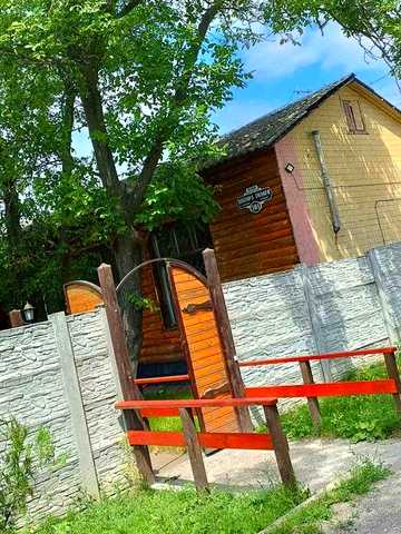 Продам затишний сімейний будинок.