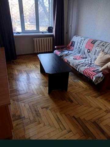 Сдам квартиру, Космос