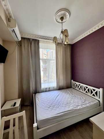 Успенська вул. (Чичерина), (Будинок)