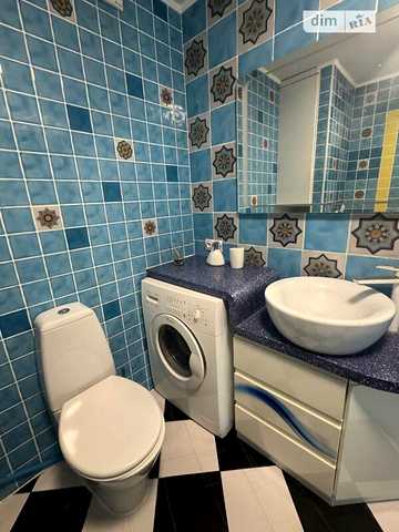 Продаж 3к Квартира Тополева вулиця ЖК Family