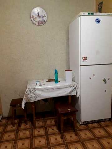 Продаж квартири с. Озерна