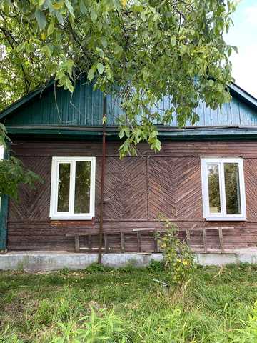 Продам пів будинку в м.Малин