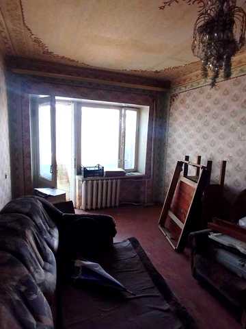 Продам. 2-к.кв. 2/5, ж/м Самаровка, ул.Звонкая 21