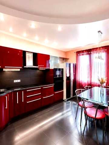 продаж 3 кім Правди /Виноградар