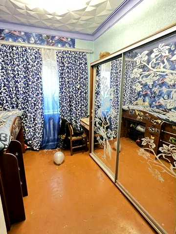 Продам большой дом 5 комнат  .