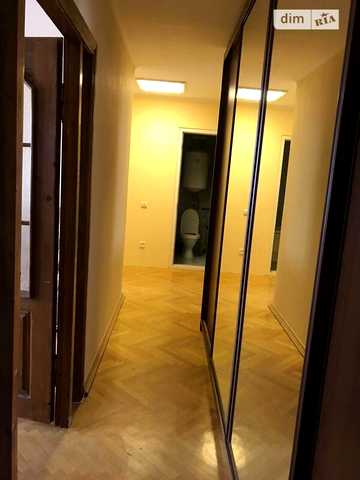 Довгострокова оренда 3к Квартира Ярошинської вулиця