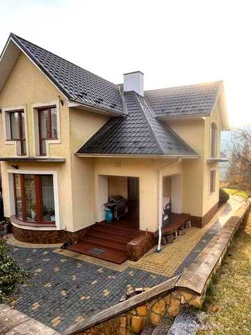 Продам будинок 250 кв м