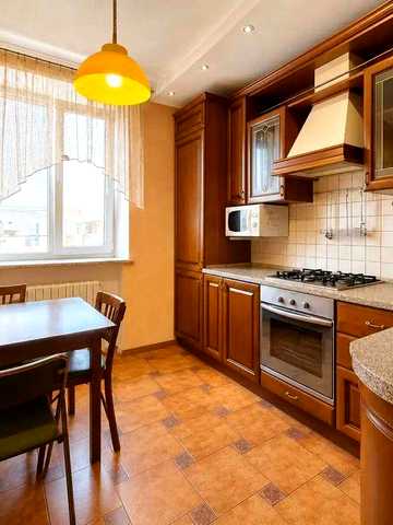 Продаж 4 кімнатної кварити 93м2 ремонт самий Центр міста №21454