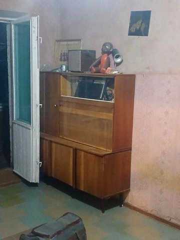 Продам кватриру 1 кімнатну в центрі