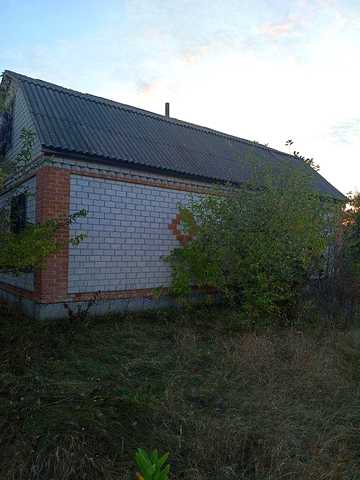 будинок м Пирятин вул д. Луценка