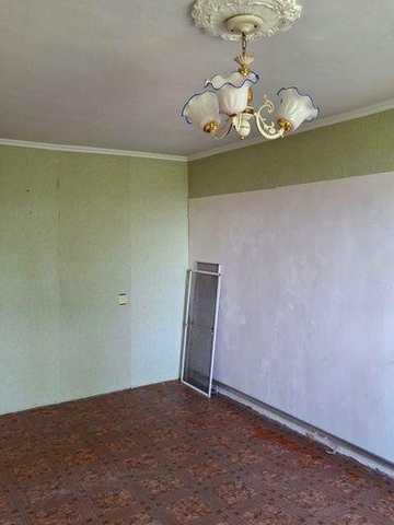 Продається квартира в.Розділна,75км від Одеси, ходять єлектричкі